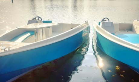 Location de bateau électrique sans permis à Aix-les-Bains