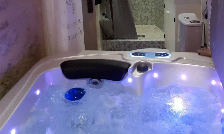 Réserver une chambre d'hôtes pour demande en mariage à Aix-les-Bains