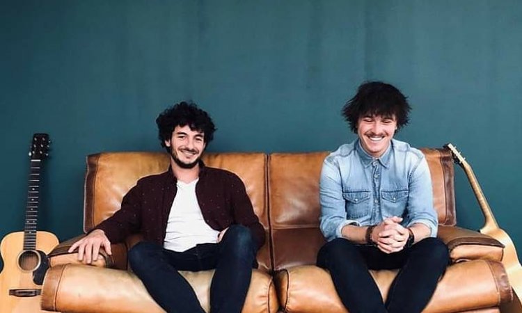 Elipsis, Groupe Pop Folk