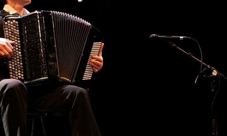 Bogdan Nesterenki, Accordéon